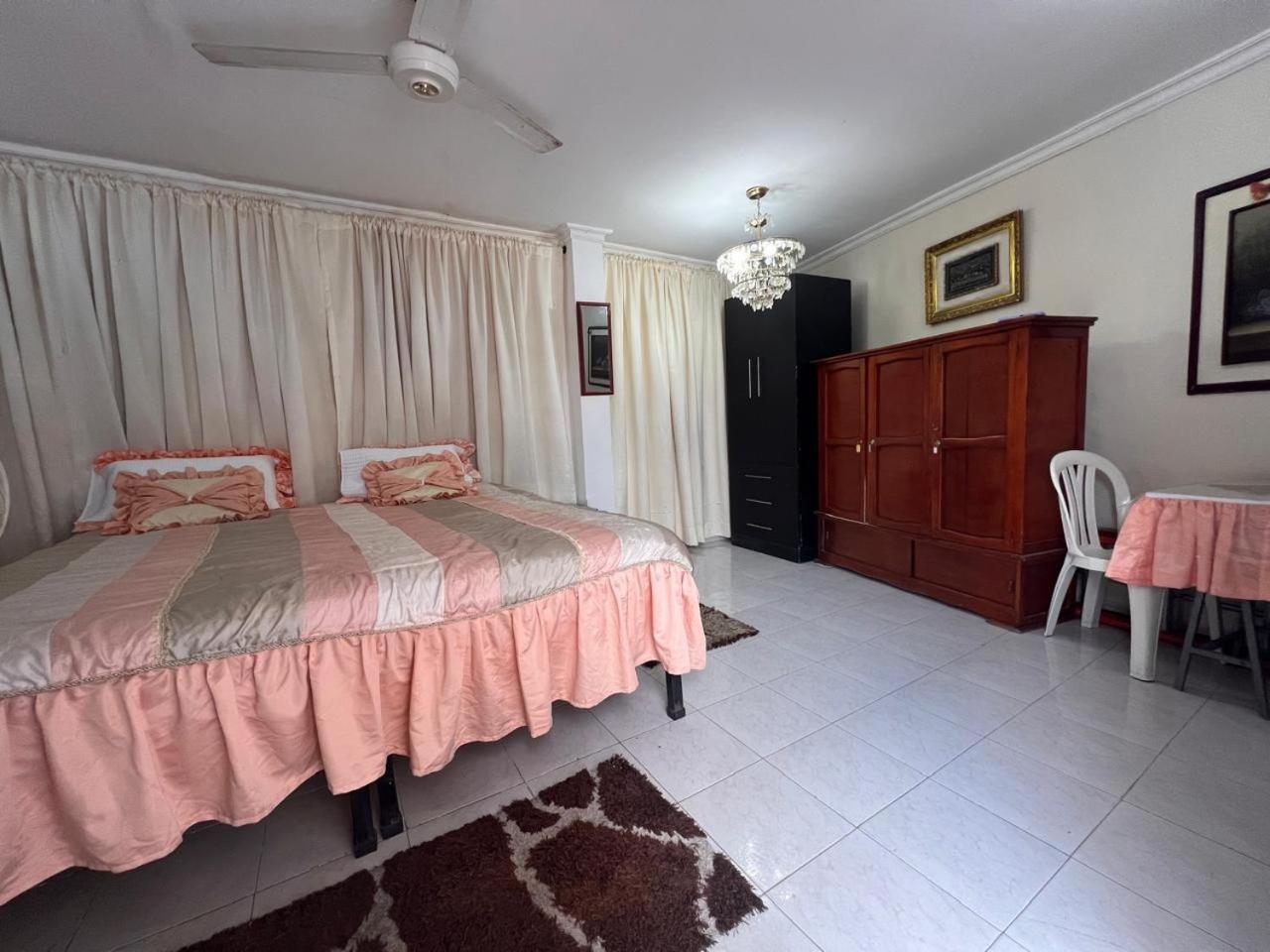 Apartamentos Y Estudios Manga Real Cartagena 外观 照片